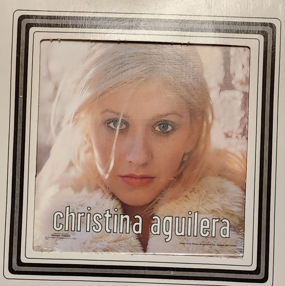 Christina  Aguilera glass photo